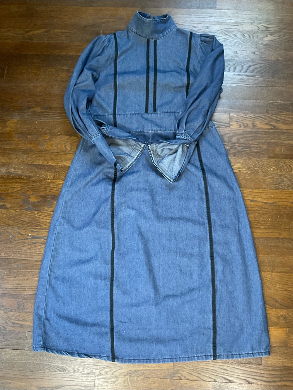 NWT ATTRIME Denim Midi Dress Puff Sleeve High Neck Black Trim Equestrian L/XL - Picture 11 of 16
